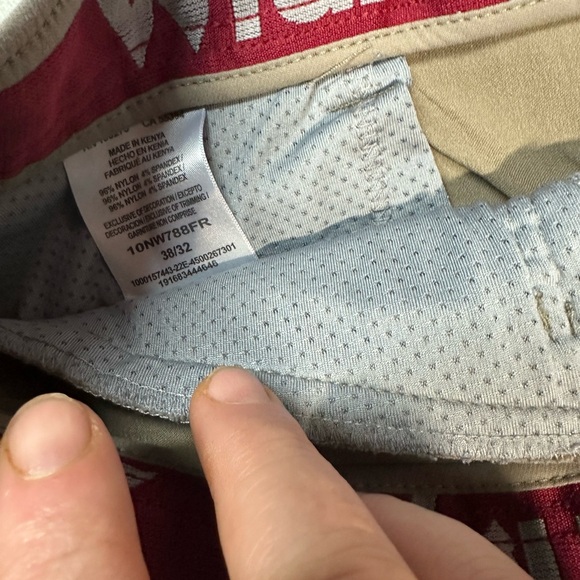 Wrangler Stretch fit pants 38x32 - Picture 2 of 3